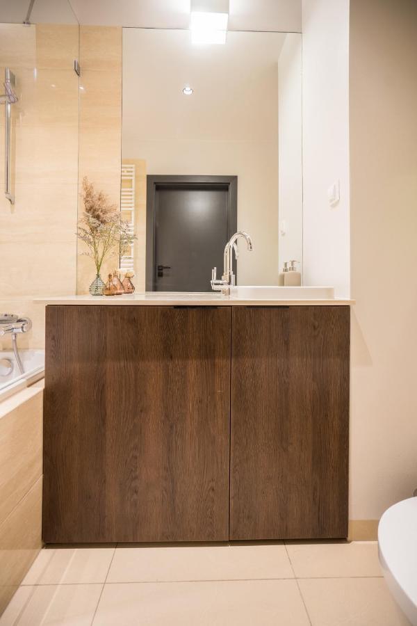 Oomph Warsaw Central Luxurious Air-Conditioned Apartment With Balcony Экстерьер фото